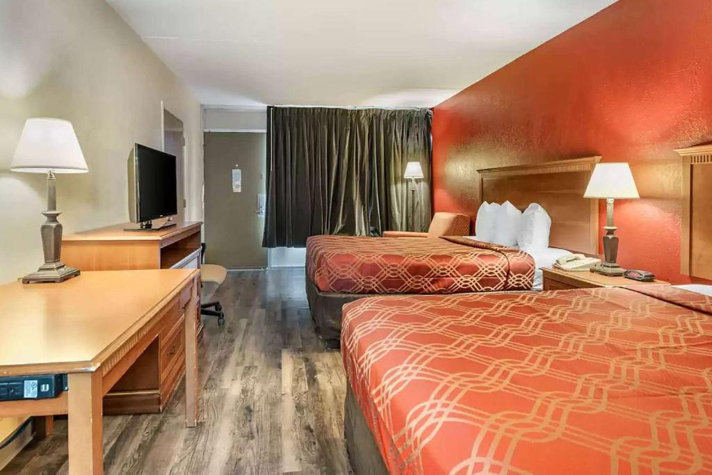 Days Inn By Wyndham Perrysburg Toledo Экстерьер фото