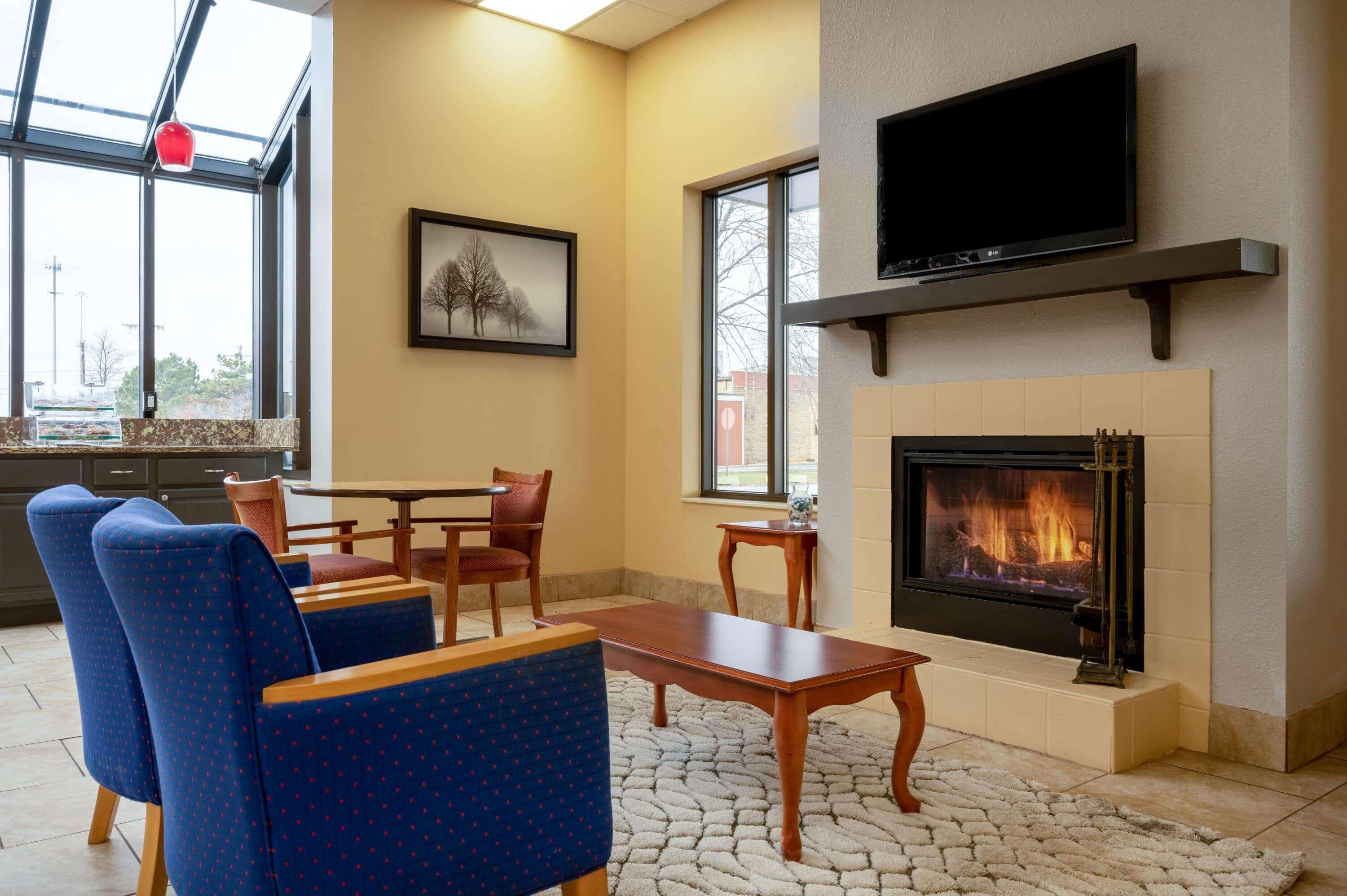 Days Inn By Wyndham Perrysburg Toledo Экстерьер фото