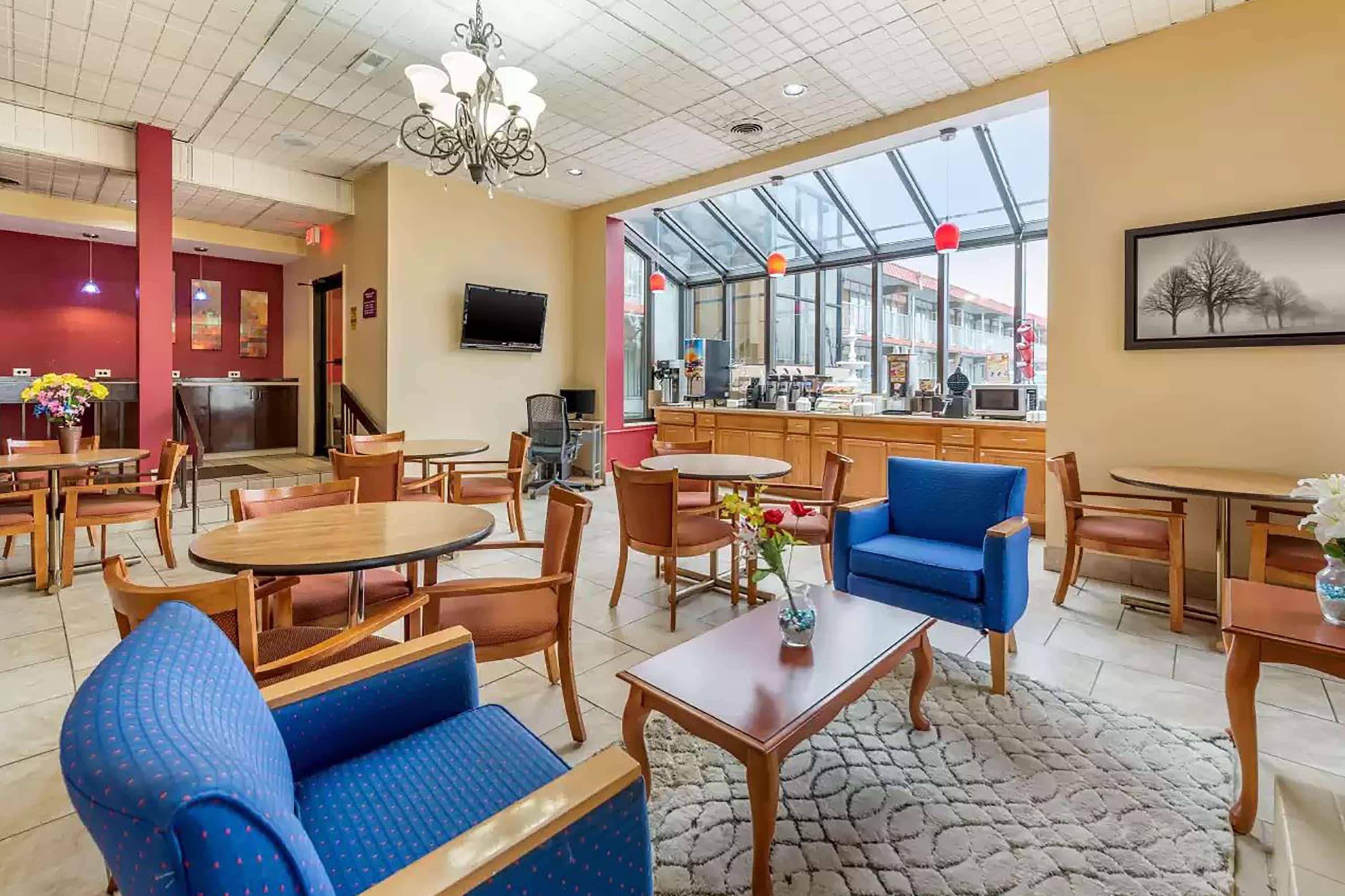 Days Inn By Wyndham Perrysburg Toledo Экстерьер фото